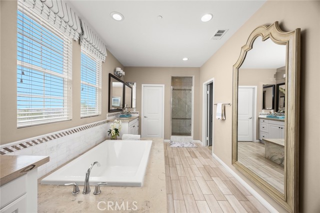 Detail Gallery Image 31 of 62 For 620 E Mandevilla Way, Azusa,  CA 91702 - 3 Beds | 3 Baths