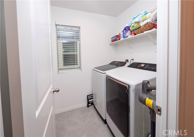 Detail Gallery Image 31 of 69 For 16657 Snowdrop Ln #2,  Fontana,  CA 92336 - 4 Beds | 3 Baths