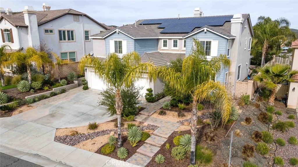 63 Volta Del Tintori Street, Lake Elsinore, CA 92532