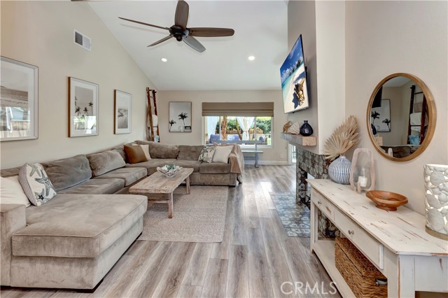 Detail Gallery Image 5 of 33 For 33081 Regatta Ct, San Juan Capistrano,  CA 92675 - 3 Beds | 2 Baths
