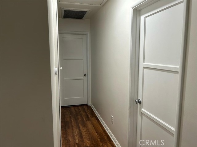 Detail Gallery Image 17 of 26 For 1215 Coronet, Pasadena,  CA 91107 - 2 Beds | 2 Baths