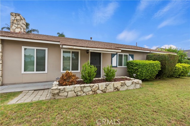 Image 3 of 26 For 738 Hollenbeck Avenue