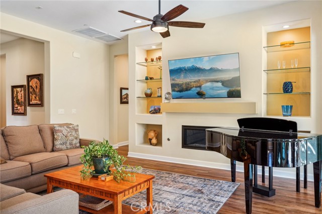 Detail Gallery Image 5 of 57 For 11489 Summit Ct, Corona,  CA 92883 - 3 Beds | 2 Baths