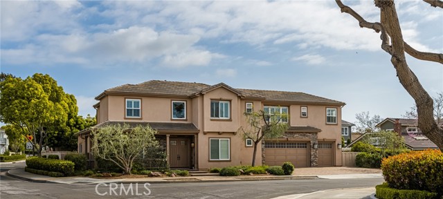 1977 Port Cardiff Place, Newport Beach CA: https://media.crmls.org/medias/c32a7e33-dd10-470e-9447-525bbcd30de5.jpg