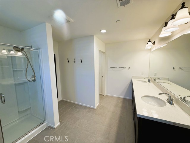 Detail Gallery Image 9 of 17 For 15364 Lotus Cir, Chino Hills,  CA 91709 - 3 Beds | 2/1 Baths