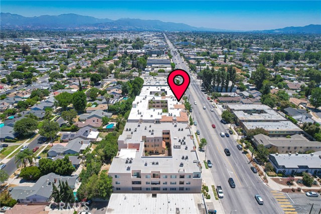 13941 Sherman Way, Van Nuys CA: https://media.crmls.org/medias/c32b9116-9eba-4699-a863-e544109e6c36.jpg