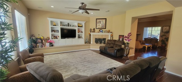 12369 Winesap Road, Apple Valley, CA, 92308 12369 Winesap Road, Apple Valley, CA, 92308