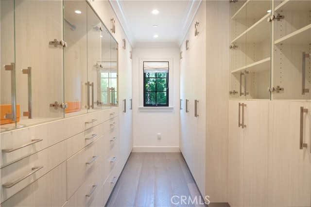 Detail Gallery Image 43 of 59 For 2520 La Condesa Dr, Los Angeles,  CA 90049 - 5 Beds | 6 Baths