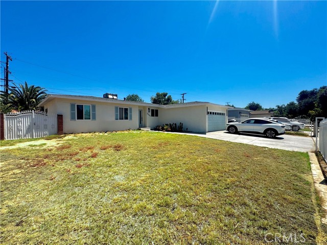 Detail Gallery Image 8 of 8 For 3665 Ross St, Riverside,  CA 92503 - 4 Beds | 2 Baths