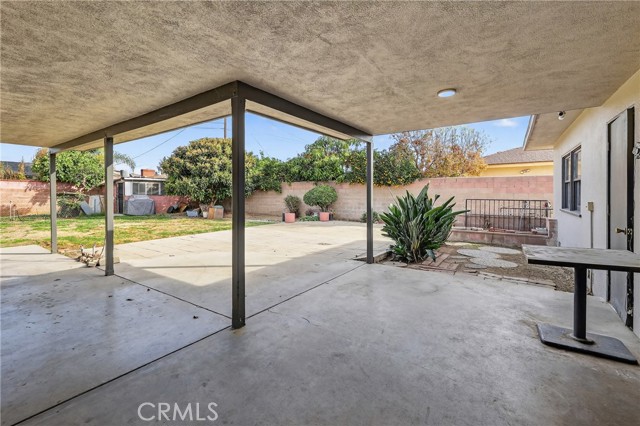 5382 Park Place, Chino CA: https://media.crmls.org/medias/c32bef58-68bb-47b6-84a1-8392f913d074.jpg