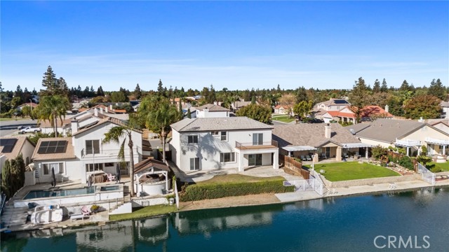 Detail Gallery Image 10 of 55 For 8707 Shore View, Bakersfield,  CA 93312 - 4 Beds | 3 Baths