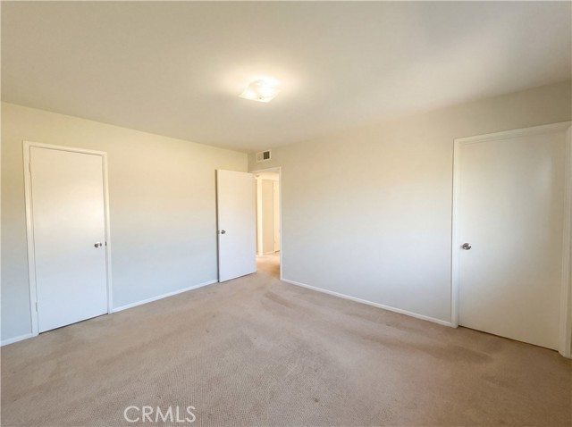 Image 3 of 18 For 25810 Coombe Hill