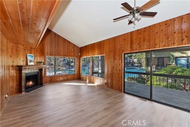 Details for 27721 Peninsula Drive #214, Lake Arrowhead, CA 92352