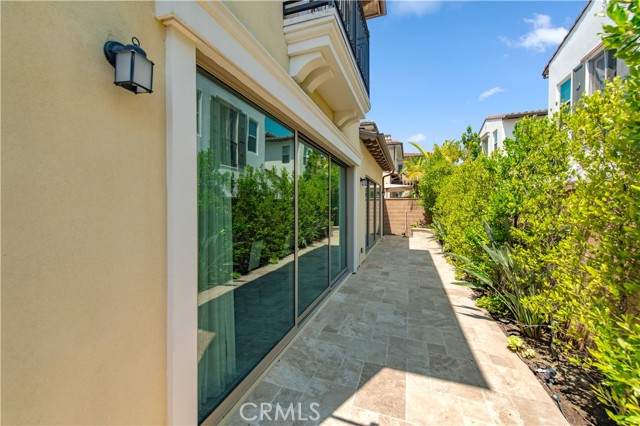 Detail Gallery Image 23 of 57 For 56 Dunmore, Irvine,  CA 92620 - 5 Beds | 5/1 Baths