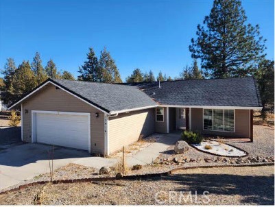 A great opportunity to reside amidst Siskiyou’s serene Lake Shastina.  The combination of ample living space, a beautiful backdrop and privacy make this home one of a kind.    Single-family, ranch style situated on 0.23 acre lot with attached garage.  The area offers lots to do plus its convenient proximity to area businesses, shopping and dining establishments.
