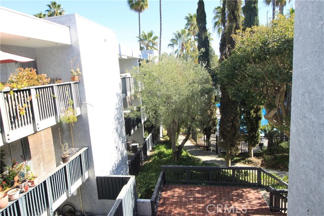 3605 Hidden Lane, Rolling Hills Estates, California 90274, 2 Bedrooms Bedrooms, ,2 BathroomsBathrooms,Residential,Sold,Hidden,PV22034406