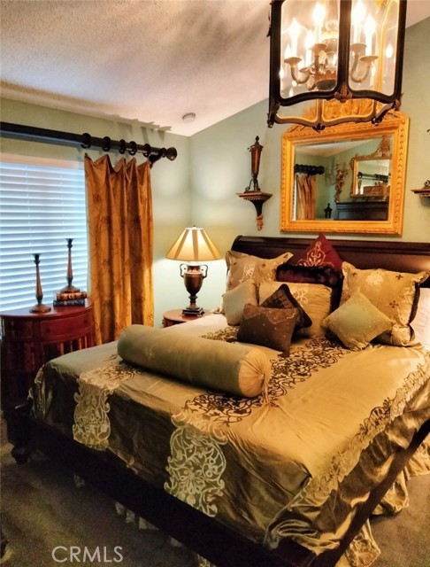 Image 19 of 37 For 12371 Blazing Star Court