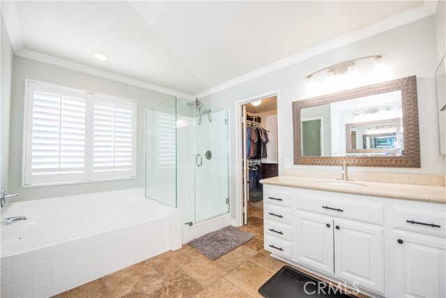3498 Birchleaf Drive, Corona CA: https://media.crmls.org/medias/c32fa9e0-c10c-4715-89bd-01f90cd14752.jpg