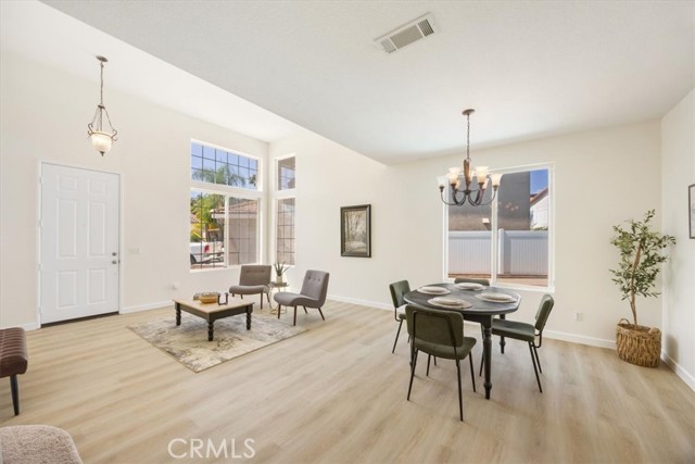 5444 Broderick Court, Hemet CA: https://media.crmls.org/medias/c330d6f8-ff10-4b28-a480-679307eb9cb2.jpg