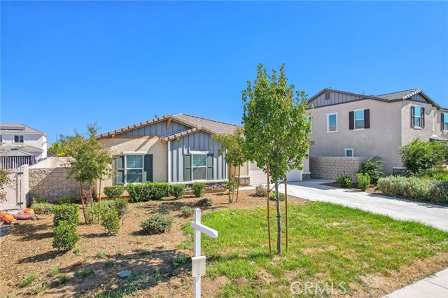 Detail Gallery Image 4 of 49 For 31632 Tudor Ct, Menifee,  CA 92584 - 4 Beds | 3 Baths