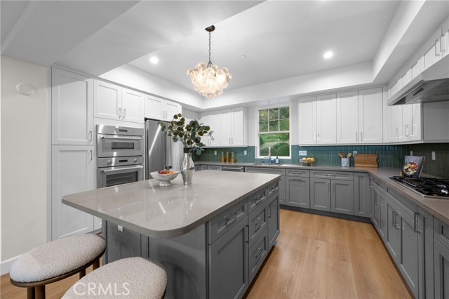 600 Baldwin Court, Sierra Madre CA: https://media.crmls.org/medias/c33136e4-2f4c-4932-b12f-cdce5f683b34.jpg