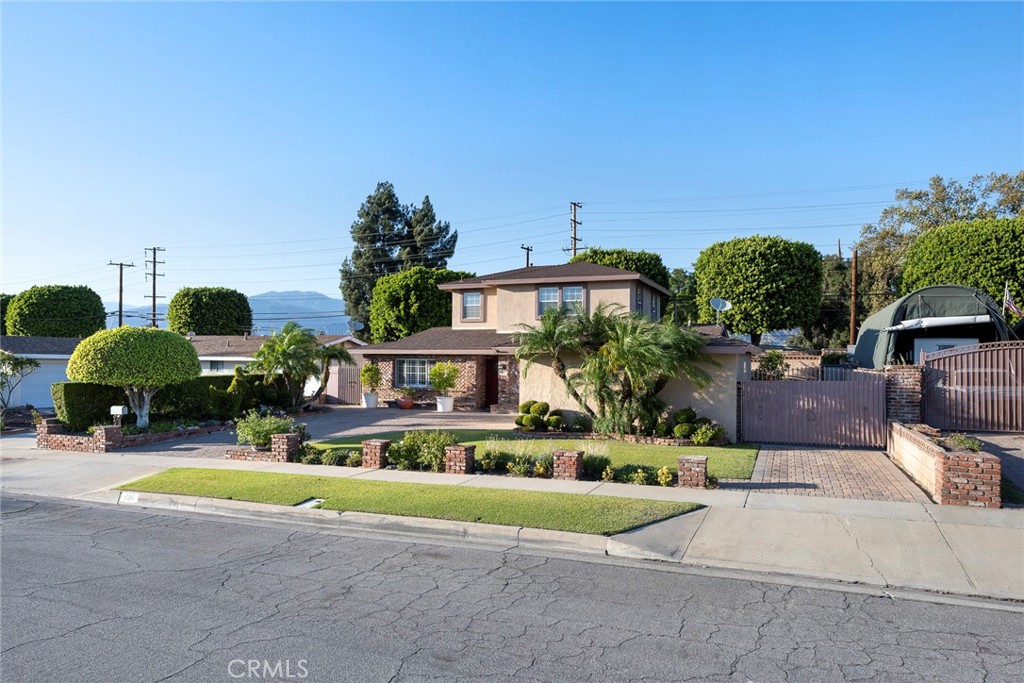 255 W Norgate Street
