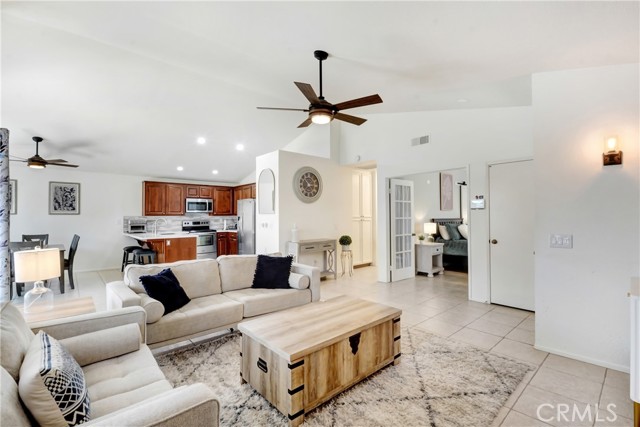 42297 Sultan Avenue, Palm Desert CA: https://media.crmls.org/medias/c333f66f-15ac-46ae-83ed-8b823568aa0a.jpg