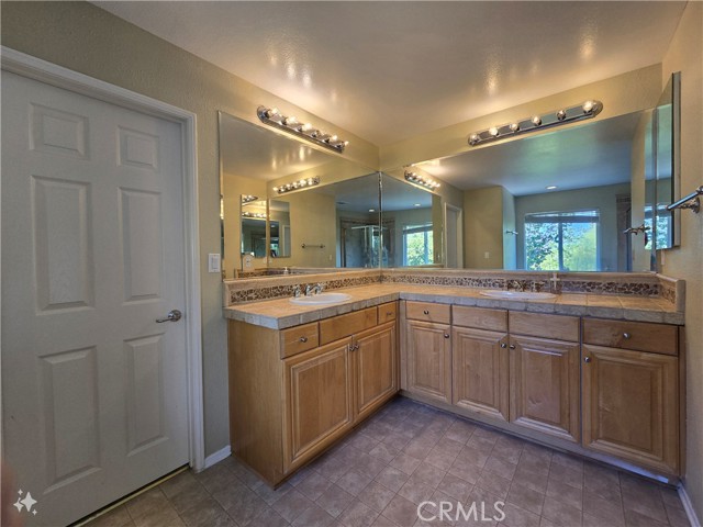 Detail Gallery Image 14 of 23 For 20663 Azalea Terrace Rd, Riverside,  CA 92508 - 3 Beds | 2/1 Baths