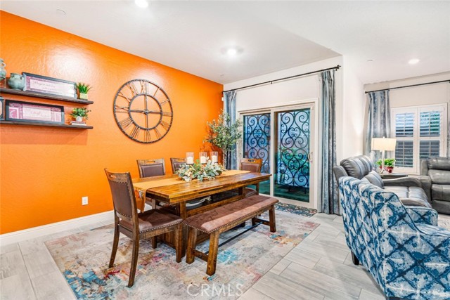 Detail Gallery Image 11 of 35 For 1553 N State, Fresno,  CA 93722 - 3 Beds | 2 Baths