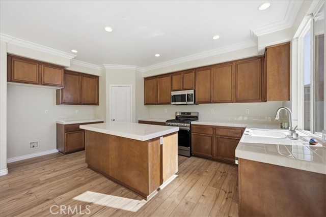 Detail Gallery Image 17 of 44 For 2722 Azalea Ave, San Jacinto,  CA 92582 - 3 Beds | 3 Baths