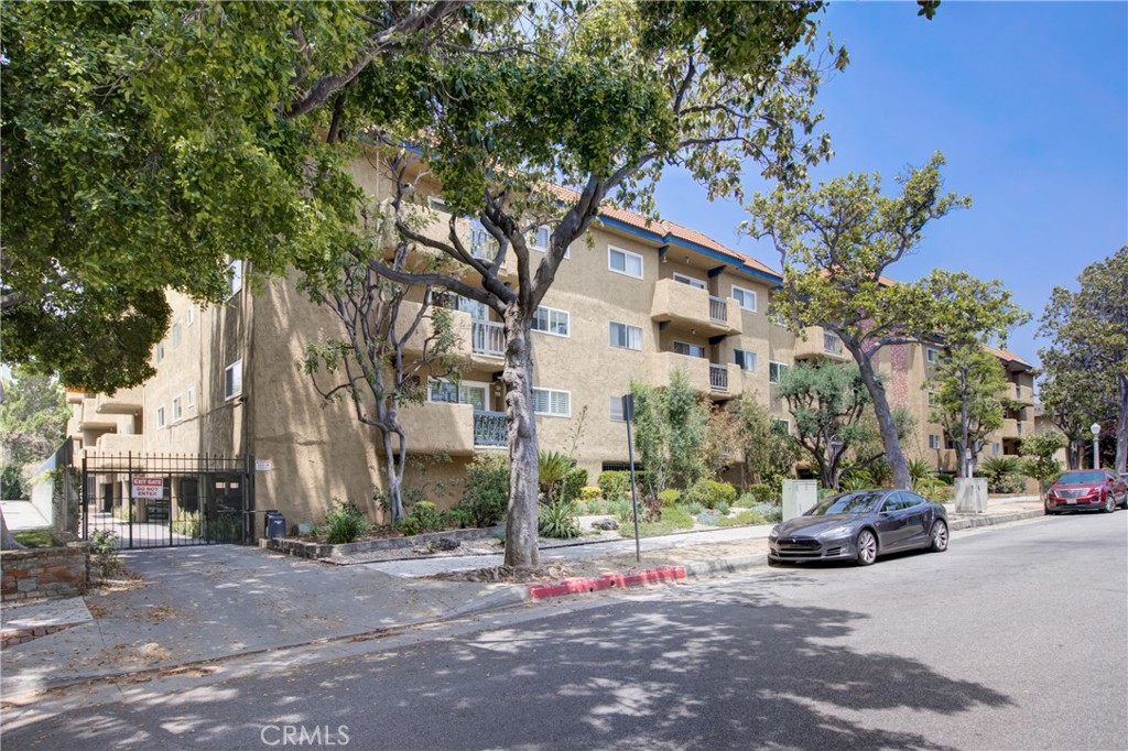 355 S Madison Avenue 125, Pasadena, CA 91101