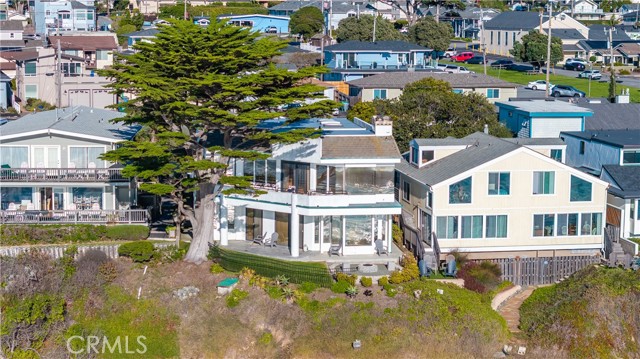 Detail Gallery Image 6 of 18 For 268 Pacific, Cayucos,  CA 93430 - 3 Beds | 3/1 Baths