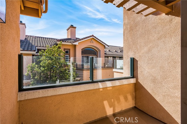 1408 Solvay Aisle, Irvine CA: https://media.crmls.org/medias/c337aa56-bd2a-4bd5-a72a-a1847a71ff60.jpg