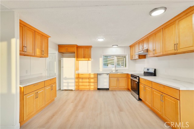 Detail Gallery Image 49 of 74 For 7209 Plumas, Nice,  CA 95464 - 3 Beds | 2 Baths