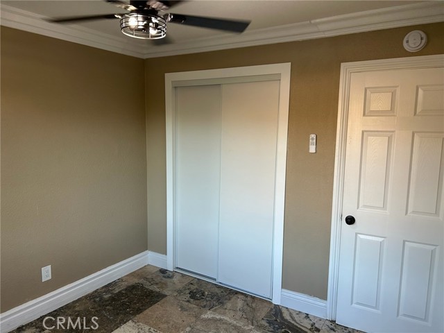 8138 Camelot Road, Riverside CA: https://media.crmls.org/medias/c3386d5f-eaef-4774-82fc-ced15b8250f1.jpg
