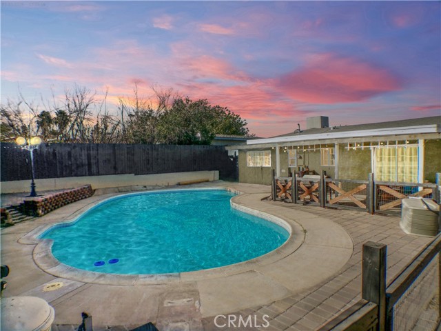 Detail Gallery Image 32 of 34 For 1240 E Navajo, Barstow,  CA 92311 - 3 Beds | 2 Baths