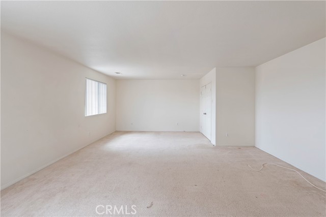 12569 Mesa View Drive, Victorville CA: https://media.crmls.org/medias/c339c690-7d46-49af-abc3-d827224e9f74.jpg