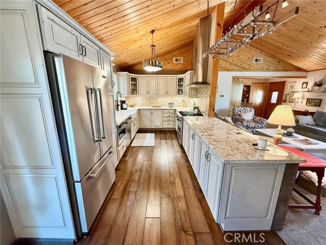 Detail Gallery Image 14 of 33 For 1900 Teton Way, –,  CA 93222 - 4 Beds | 3 Baths