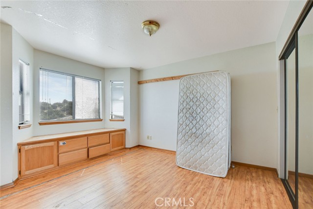 Image 47 of 67 For 2929 Snow Line