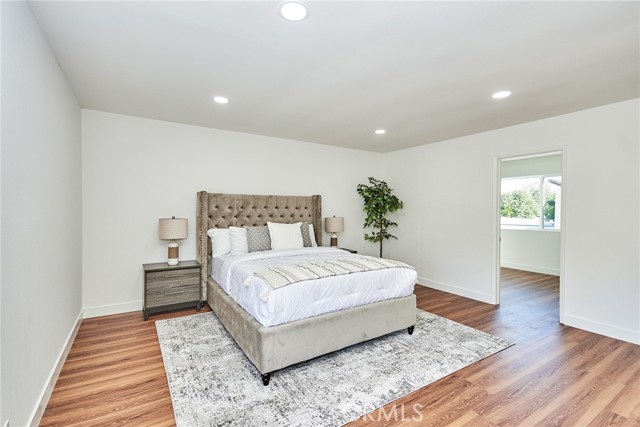 12684 Palm Street, Cerritos CA: https://media.crmls.org/medias/c33b9cb9-1562-45f9-8e9d-f7ad9ec152d7.jpg