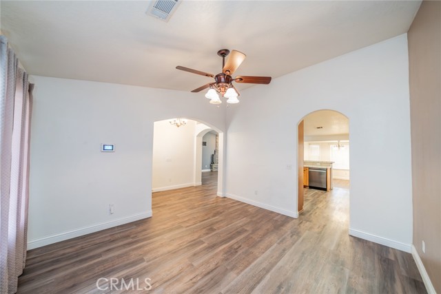 11130 Tenaya Road, Apple Valley CA: https://media.crmls.org/medias/c33c4790-d651-4e71-a7e5-ed7f9e880120.jpg