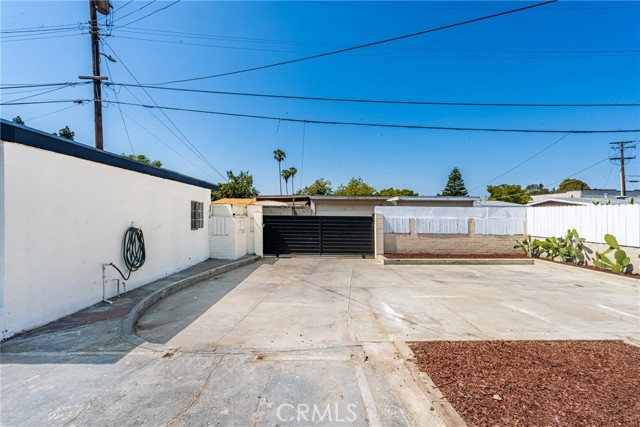 Image 16 of 38 For 1419 Dogwood Avenue