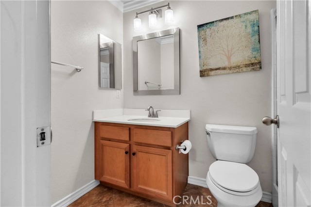 Image 18 of 46 For 14549 Becker Drive