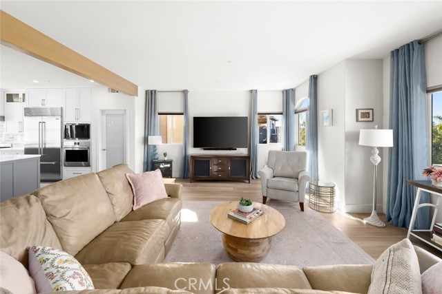 Detail Gallery Image 7 of 71 For 4584 Spanish Oaks Drive, San Luis Obispo,  CA 93401 - 5 Beds | 3/1 Baths