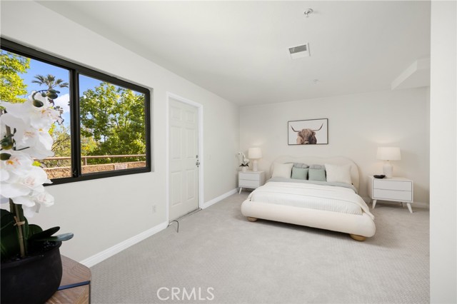 Detail Gallery Image 18 of 29 For 222 S Catalina Ave #8,  Pasadena,  CA 91106 - 3 Beds | 3/1 Baths