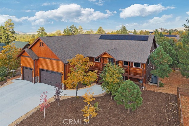 1658 Tuolumne Road, Big Bear City CA: https://media.crmls.org/medias/c33df74d-0a93-4c41-8a1c-27833e9c7c2c.jpg