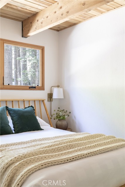 Detail Gallery Image 16 of 32 For 433 Annandale Dr, Lake Arrowhead,  CA 92352 - 3 Beds | 2 Baths