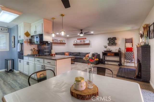 Detail Gallery Image 10 of 41 For 2225 Mariposa Ave, Chico,  CA 95926 - 3 Beds | 2 Baths