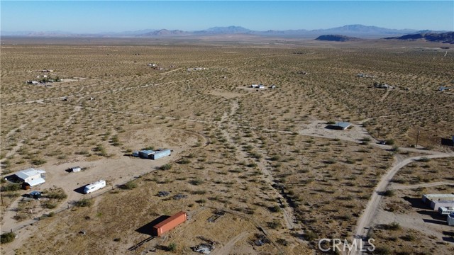 702 Bell Road, Landers CA: https://media.crmls.org/medias/c33f5ac3-693c-485f-9733-7cbf3a340200.jpg
