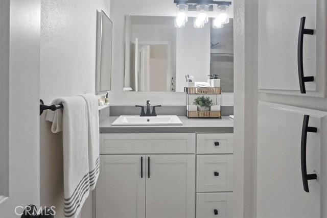 Detail Gallery Image 22 of 38 For 6100 Arbutus Ave #27,  Huntington Park,  CA 90255 - 3 Beds | 2 Baths